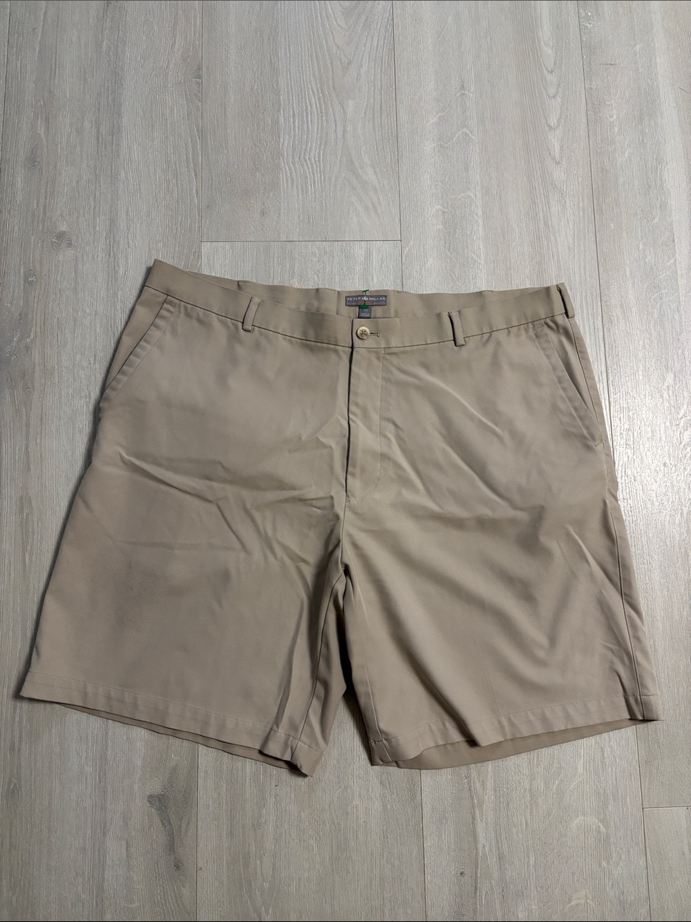 🔥BUNDLESALE Men’s 40 Peter Millar Flat Front Polyester Shorts in Tan